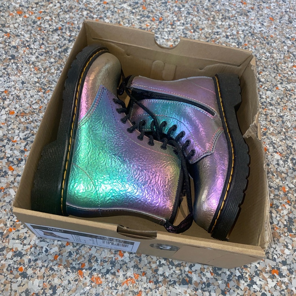 Dr. Martens Kids Multi Rainbow Boots - Picture 6 of 6